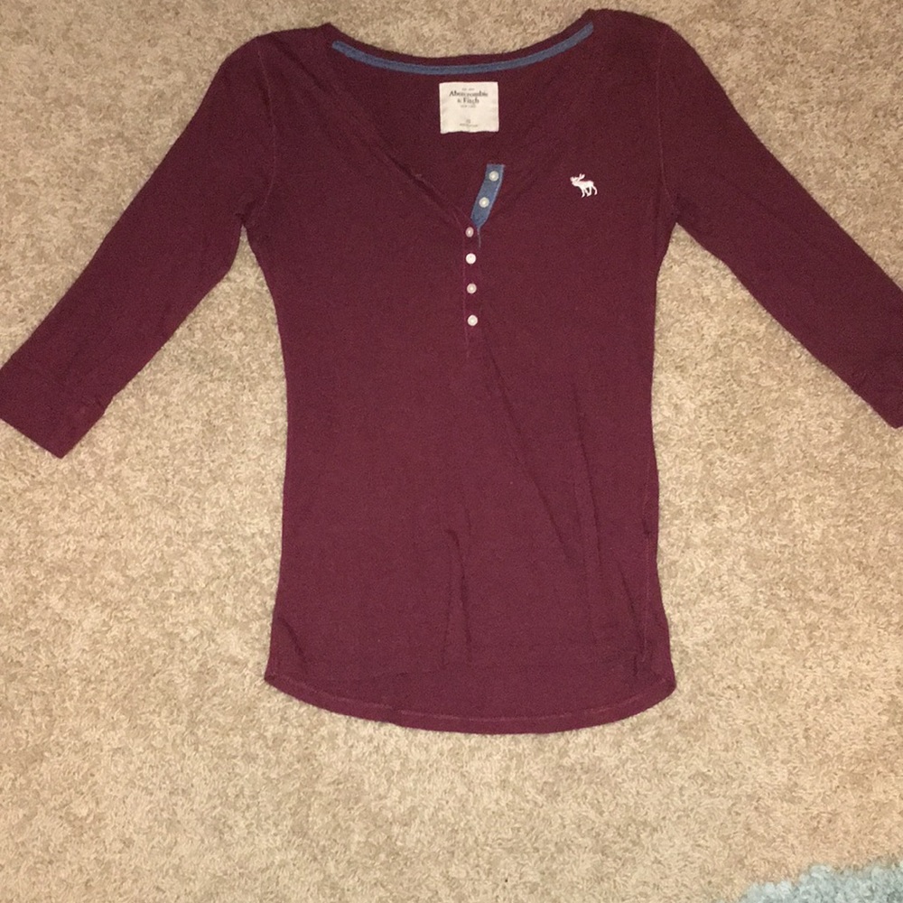 Abercrombie & Fitch quarter sleeve T-shirt